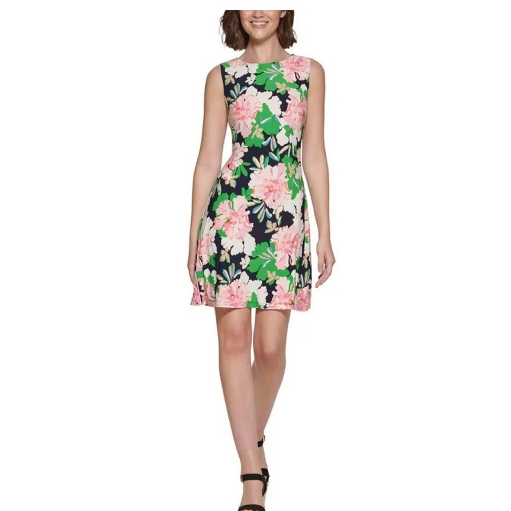 Tommy Hilfiger sleeveless floral . NWT